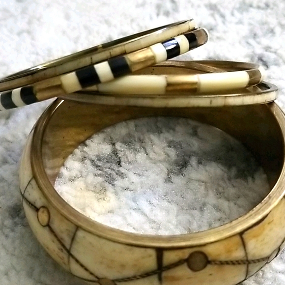 *RARE* Arden B Bracelets - Picture 3 of 4